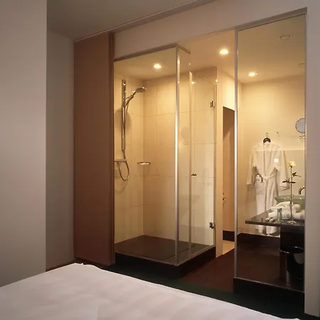 Flemings Conference Frankfurt ホテル 4*