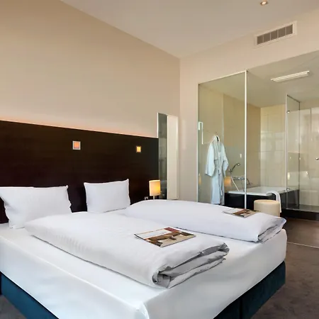 ホテル Flemings Conference Frankfurt 4*