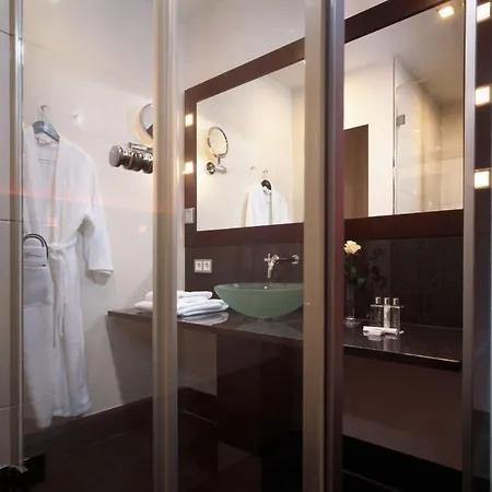 Flemings Conference Frankfurt 4* フランクフルト