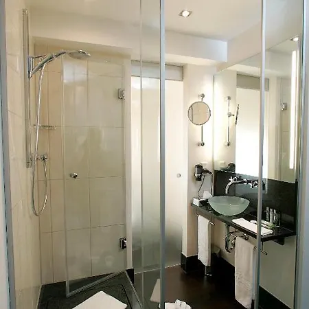 Hotel Flemings Conference Frankfurt 4*
