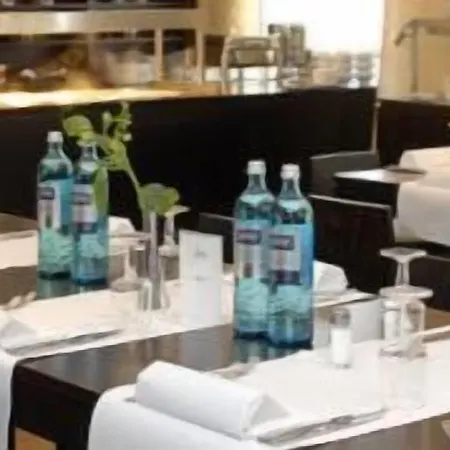 Hotel Flemings Conference Frankfurt 4*